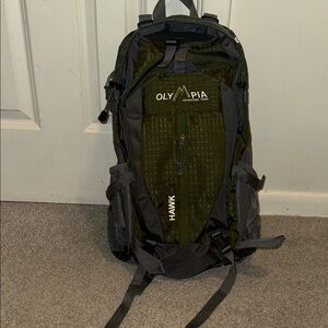 Olympia ‘Hawk’ backpack ‘Army Green’ nwot